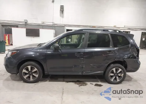 2017 Subaru Forester 2.5I Premium z USA, uszkodzony, nr VIN JF2SJAEC6HH504498